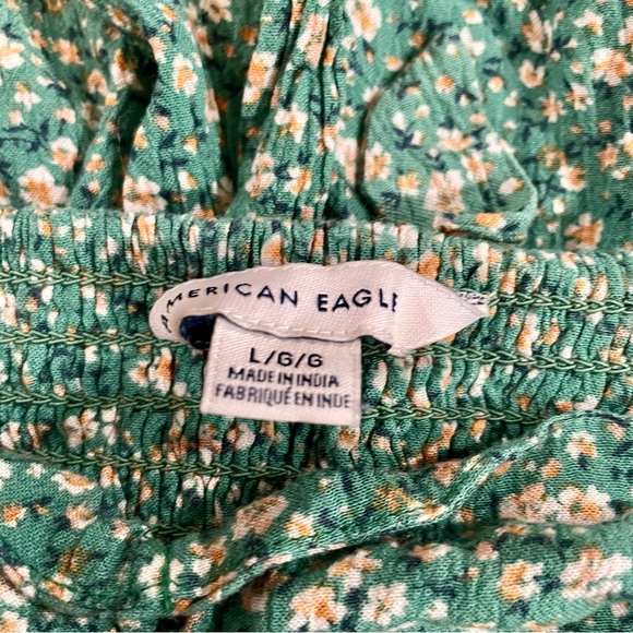 Women’s American Eagle Sz L Romper Green Floral Smocked Back w/ Tie Side Zip - Picture 3 of 5
